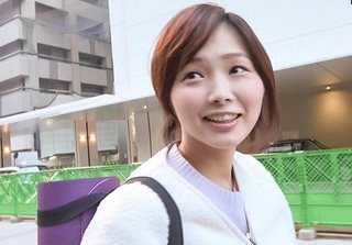 《三十路の人妻熟女》「あぁ♥気持ちぃ♥」男児のママなのに透明感あふれる清楚美人な美魔女おばさんの本気の交尾がエロすぎるｗ