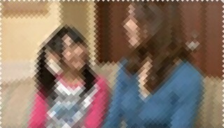 【熟女】母娘をナンパして性調査と称して目の前で勃起チンポ見せたら娘の前でフェラしだす人妻がヤバすぎる件