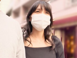 【岬さくら】禁欲明けでデート中なのにチンポをしゃぶりまくる淫乱すぎる浮気妻