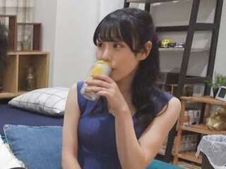 ヤリ部屋で色白美人さんがえちえちSEX！その様子を隠しどり！突き上げ騎乗位のクビレ背面ックス！