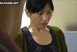 〈エロドラマ〉万引きして興奮！店長に責められハメられ興奮！デカ●ン男と不倫で興奮！底なし妻のイイ一日ww