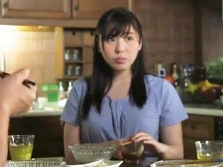 〖ながえスタイル〗透き通る肌と大きな乳房 まじめな妻が身内との過ちにハマってしまう