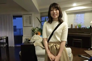 〈人妻ナンパ〉家について来ても良いというおばさんはセックスもOKに決まってる！ええっJKコスまで！ノリの良いド変態妻ww