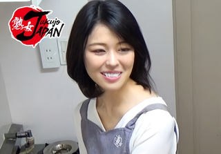 【３８歳・おばさん家政婦】「えぇ♡だめよぉ♡」スレンダー美乳おっぱいの清楚美人な人妻熟女・美魔女おばさん口説いて膣内射精
