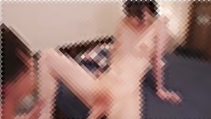 【女子校生】スレンダーなパイパンで美乳の女子校生妹の、フェラパンチラキス無料H動画。
