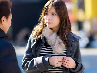 ＜29歳＞色白清楚なセレブ巨乳…エロ素人な人妻主婦をナンパ連れ込み！高速手マンで痙攣させ背徳不倫で顔射ぶっかけ＜浮気企画＞