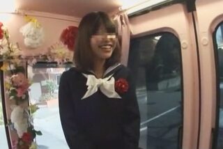 〈マジックミラー×女子校生〉おーい！年度末まで女子校生扱いと分かっていてちんぽ食わせるんかーい！条例の刑！ww