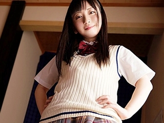 親の再婚で出来た姉が誘惑♥『初めてなの』アイドル級のスレンダーJKと両親に隠れて近親相姦★