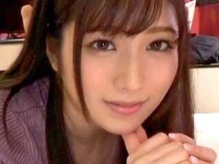 【素人企画＠ハメ撮り】着衣巨乳が目立つ美人がエロ合体！痴女り乳首当て手コキ！ガン突き立ちバック！