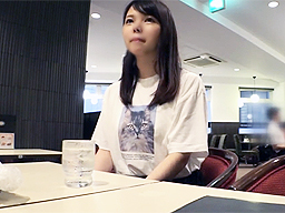 「彼氏いるのに…」超清楚なケーキ屋さん店員20才美少女がナンパされH
