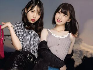 ＜M男いじめ＞痴女ビッチなエロ貧乳美少女のドSな3Pハーレム！乳首舐め手コキ…濃厚フェラで寸止め調教し強制中出し＜電マ＞