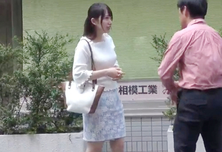 素人ナンパ「奥でイッくぅ♡」地方局から出てきたムチムチ下半身、デカ尻巨乳おっぱい美人女子アナを口説いて膣内射精セックス！