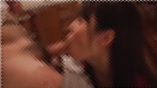 【熟女】美乳で巨乳の人妻お嬢様の、キス他人棒不倫無料H動画。