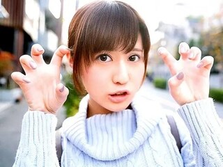 ［痴女］手コキの天才‼『骨抜きにしちゃうぞ❤』北陸地方で見つけた神の手を持つ20歳の巨乳セラピスト❗