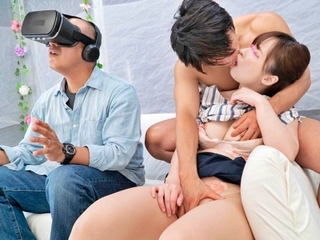 【MM号】細身のきれいな奥様♪ 夫の至近距離でほかの男とのプレイをして乱れることになる