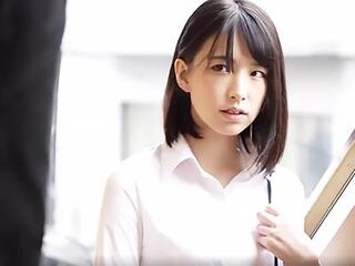 【花狩まい】教育熱心だったことが仇となり不良生徒たちにハメられて鬼畜すぎる集団レイプ被害に…！