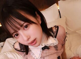 病みカワ系地下アイドル(天馬ゆい)がセックスやフェラ抜きで精子もごっくん