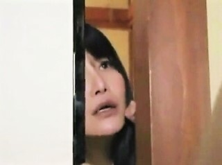 〖ヘンリー塚本〗旦那が目の前で背徳交尾 これもひとつの愛のカタチなのだ