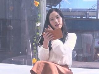 【マジックミラー】女友達を電話で呼び出す友情検証脱出ゲーム企画に挑戦する美人奥さん！清楚美女人妻が罰ゲームで巨根即ハメ⁉
