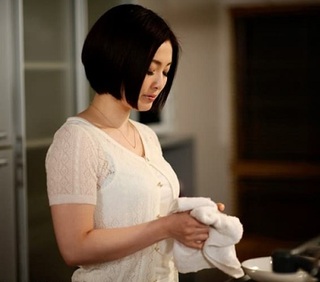 【人妻熟女】押しに弱くて無理矢理パコられ絶頂する美熟女