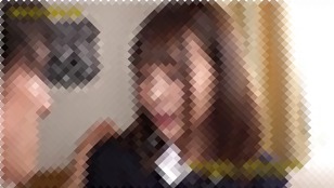 【お尻】スレンダーでHな美尻の女子校生美少女の、フェラバックベロチュープレイ。