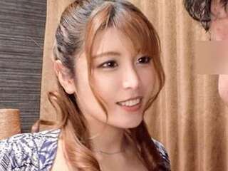 【お姉さん】巨乳のギャルねーさんがセクパコ！痴女スケベにベロチュー手コキ！授乳騎乗位！