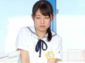 エッチなことに興味津々のウブな貧乳制服女子をナンパしてマジックミラー号でハメ倒す！