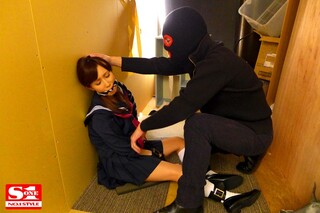 小島みなみ 兄から伝えられた秘密捜査官という事実！肉体は敏感でイヤラシく我慢できない性分！究極のエロスの宴から目が離せない！