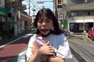 岬あずさが鼻フックで羞恥散歩や鼻の穴をティッシュで弄られる