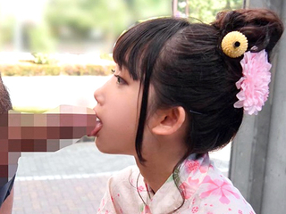 ＜素人ナンパ＞浴衣の似合うカワイイ女子大生をうまなみで対決『デカ過ぎ…ダメェ』ミニな幼マンコで凶悪なチンコが暴れる！