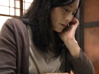 〖ヘンリー塚本〗狂った息子が、手段を選ばない母子交尾で膣内射精