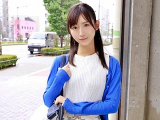《MM号×素人ナンパ》透明感のある色白美肌の女子大生と興奮SEX♡着衣状態でデカチン挿入からのお掃除フェラ！