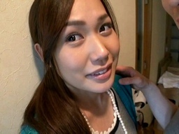 「離婚も妊娠も覚悟してます。それより心臓が止まるほどドキドキしたい…」旦那と壁1枚を隔てて、緊張感MAXの不倫が今始まる…