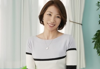 《四十路の人妻熟女》「興奮しますねっ♥♥」めちゃくちゃ清楚美人なガリガリ・スレンダーな微乳おっぱい美魔女おばさんのSEX