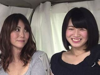 【母娘ナンパ】40代美魔女美女人妻の母親と可愛い娘を親子でGET⁉素人家族がえちえちに乱れてしまうドスケベSEX企画‼