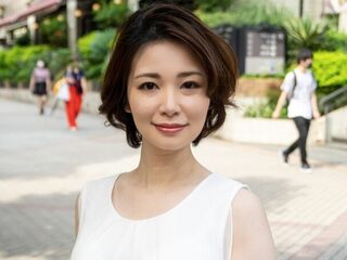 【熟女ナンパ】色気と気品が漂う奥様をお持ち帰り『久しぶりなの…♡』欲求不満で欲情した婦人がベロチューと玩具で快楽堕ち