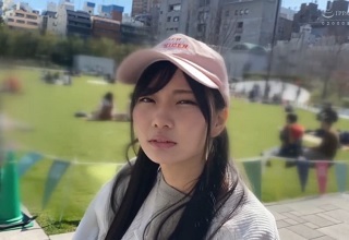小悪魔系ルックスの美少女JDがホテルで痴女ってくるハメ撮り映像