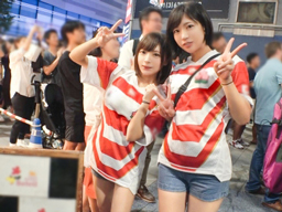 ラグビーのW杯で盛り上げってた素人美女2人が乱交スクラム☺