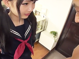 変態Sっ子のアブない趣味。電車で痴漢を捕まえては自宅に持ち帰る…♪