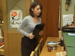 バイト先の居酒屋の同僚に襲われてしまうお姉さん