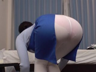 こんな尻をしているのが悪い！派遣されてきた家政婦さんのデカ尻がたまらなくエッチ！我慢できなくなって即ハメ激ピストンして中出ししちゃう♡