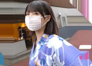 あざと可愛い２１歳カフェ店員さんが仕事をさぼってナンパ即ハメ♡ビッチ全開の巨乳ボディが騎乗位や立ちバックでイキまくる